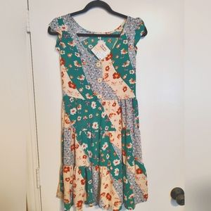 *LAST CHANCE* Patchwork Floral Mini Dress